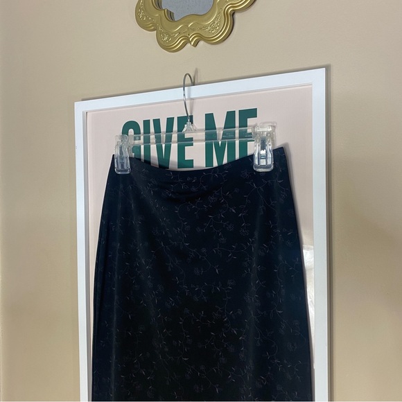 Floral Maxi Skirt - Picture 3 of 5